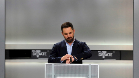 El candidato de VOX, Santiago Abascal, momentos antes del inicio del debate electoral. EFE/Juan Carlos Hidalgo