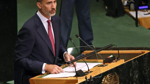 El Rey de España Felipe VI durante su intervención ante el plenario de la 71 edición de la Asamblea General de las Naciones Unidas en Nueva York. EFE/Sergio Barrenechea