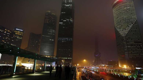 Distrito financial de Pudong, Shanghai en 2014 durante la Hora del Planeta./Reuters