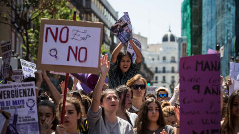 La manifestación frente al Ministerio de Justicia, en Madrid, contra la sentencia a 'La Manada'.-JAIRO VARGAS