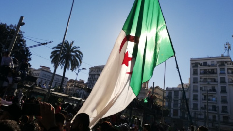 Manifestación contra Buteflika en la Plaza 1 de noviembre de Orán, Argelia. /J. S. J.