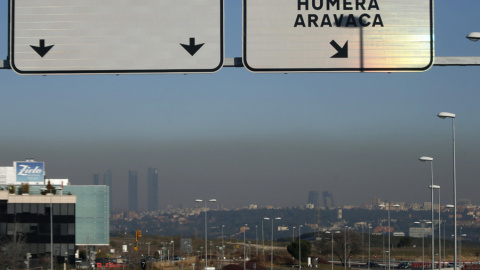 Nube gris de contaminación que ha cubierto Madrid estos días. EFE