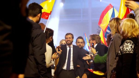 El líder del PP, Pablo Casado, a su llegada al mitin de cierre de la campaña electoral para los comicios del 10 de noviembre, que la formación celebra este viernes en la plaza de toros de Las Ventas, en Madrid. EFE/ Ballesteros