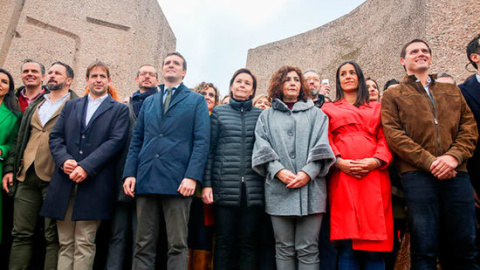 Los tres partidos de derechas en la manifestación de Colón.