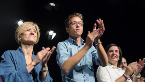 Pili Zabala y Errejón, en un mitin en Vitoria hace unos días. EFE/David Aguilar