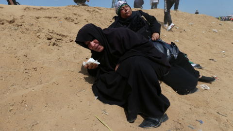 Mujeres palestinas se lamentan, Gaza - REUTERS