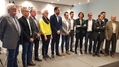 Representants de l'ACM i alcaldes catalans compareixen a la Llibreria Blanquerna de Madrid per mostrar el seu malestar per les declaracions de guàrdies civils al judici de l'1-O. ACM