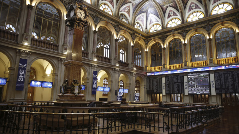 Patio de negociación de la Bolsa de Madrid. EFE/Paco Campos