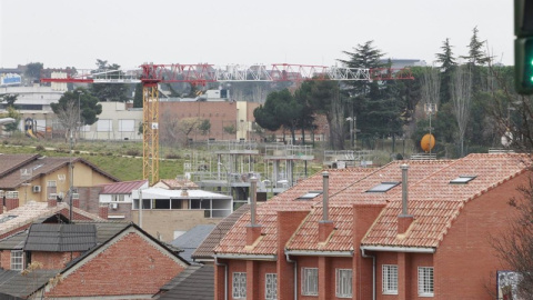 La caída de las hipotecas sobre vivienda de julio pone fin a una racha de 25 meses consecutivos de ascensos interanuales. E.P.