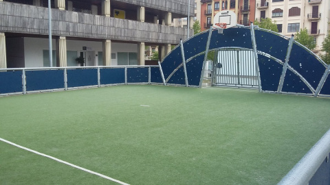 Imagen de las canchas deportivas/ @AnderGurusa.