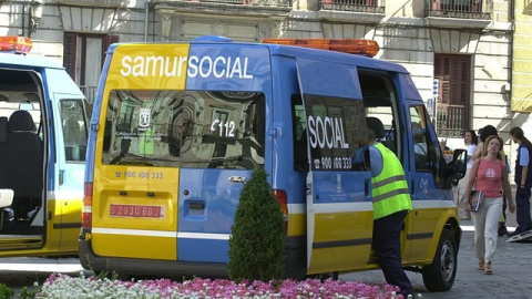 Vehículo del Samur Social del Ayuntamiento de Madrid. E.P.