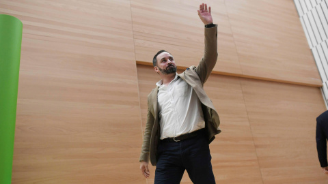 09/04/2019 - El líder de Vox, Santiago Abascal (c), participa en un acto del partido celebrado este martes en Córdoba. EFE /Rafa Alcaide