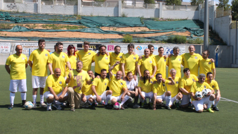 Diversos polítics sobiranistes han participat en el partit de futbol de la jornada 'Gols per Junqueras', a Sant Vicenç dels Horts, per demanar la llibertat de l'exvicepresident cessat i la resta de presos. / Marc Font.