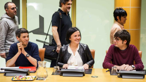 Los representantes de EH Bildu en la ponencia de Autogobierno del Parlamento Vasco/EFE