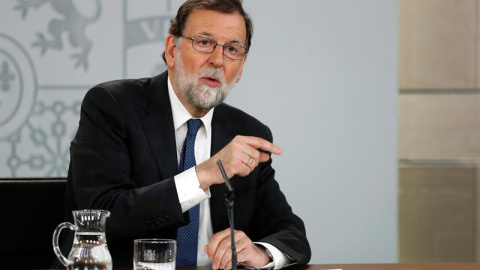 El presidente del gobierno Mariano Rajoy, durante su comparecencia ante los medios en el Palacio de la Moncloa. - EFE