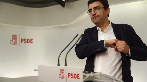 Mario Jiménez, este lunes en la sede del PSOE. EFE/Chema Moya