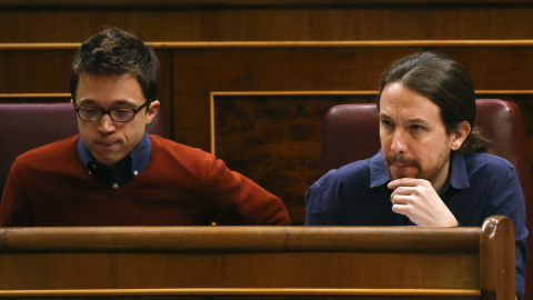 Íñigo Errejón y Pablo Iglesias, juntos en una sesión en el Congreso. / REUTERS