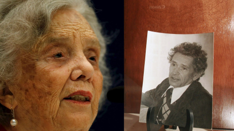 12/12/2019.- La premio Cervantes 2013, Elena Poniatowska (i), y al escritor mexicano Juan José Arreola (d). EFE/ Archivo