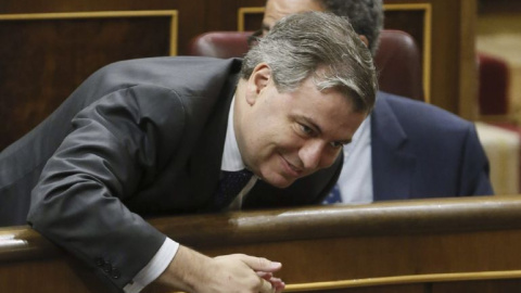 El diputado de de CiU, Jordi Xuclá, poco antes de que comenzara la sesión de control al Gobierno en el Congreso de los Diputados. EFE/Fernando Alvarado.