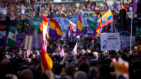 Más de 100.000 personas han participado este sábado en la Marcha del Cambia, convocada por Podemos en Madrid. -JAIRO VARGAS