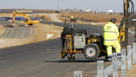 Obras de la autovía entre Zamora y Benavente. EFE