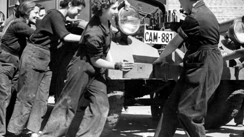 Mujeres conductoras. Foto de la CNT