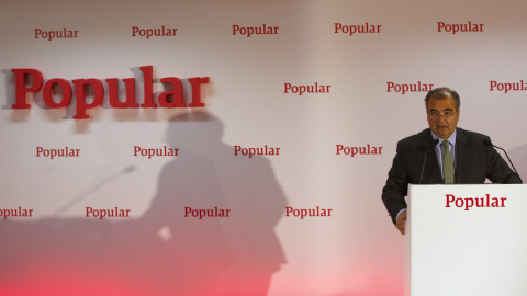 El presidente del Banco Popular, Ángel Ron, en la presentación de resultados de la entidad en 2014. REUTERS/Sergio Perez