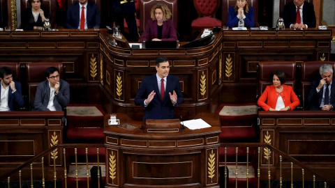 El presidente del Gobierno en funciones, Pedro Sánchez, durante su intervención al inicio de la tercera jornada del debate de su investidura como presidente del Ejecutivo de la nueva legislatura, este martes en el Congreso. EFEJuan Carlos H