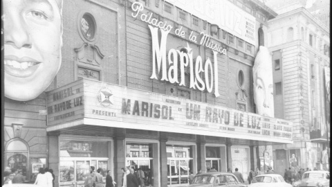 El Palacio de la Música de Madrid estrena Un rayo de luz con Marisol, 1960. Autor: Cristóbal Portillo, fuente: Archivo Regional de la CAM. Cedida por el autor para este reportaje.