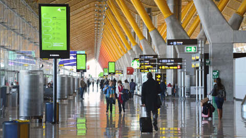 Zona de embarque de la Terminal T4 del Aeropuerto Adolfo Suárez Madrid-Barajas. AENA