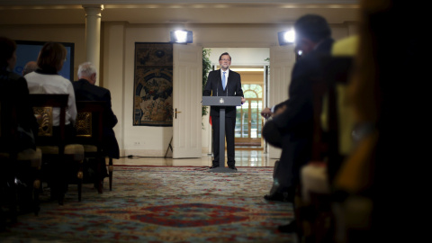 El presidente del Gobierno,  Mariano Rajoy, en la rueda de prensa de balance de legislatura, tras el Consejo de Ministros extraordinario para la convocatoria de las elecciones del 20 de diciembre. REUTERS/Juan Medina