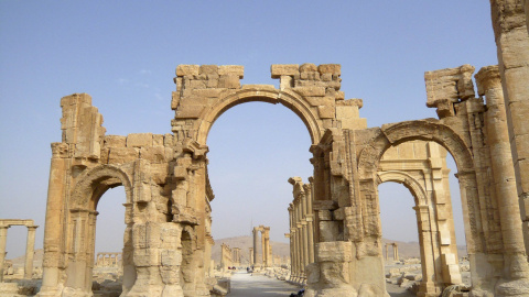 El antiguo Arco del Triunfo de Palmira, destruido por ISIS el pasado septiembre. REUTERS