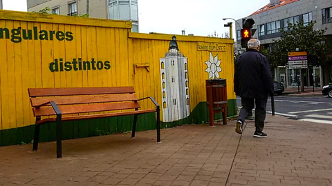 Lema de Alternativa dos Veciños en una pintada en la localidad de Santa Cruz. JUAN OLIVER