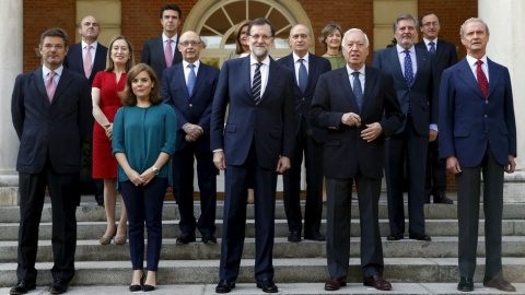 El Ejecutivo de Rajoy, antes de la salida de Soria, Alonso y Pastor. Archivo REUTERS