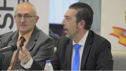 Antonio Martínez, presidente de la AMTM, en una reunión con los portavoces de Defensa del Congreso de los Diputados. AMTM