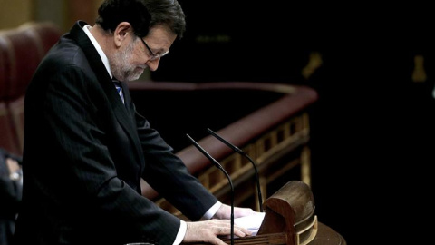 Rajoy, durante el debate en el Congreso. EFE/Ballesteros