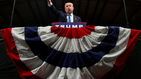 El candidato republicano a la presidencia de los Estados Unidos, Donald Trump, en un acto de campaña. REUTERS/Carlo Allegri