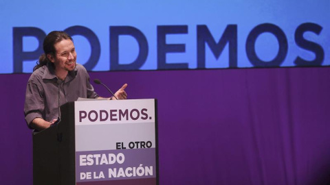 El secretario general de Podemos, Pablo Iglesias, durante su intervención en "El otro estado de la nación", en contraposición con el debate sobre el estado de la nación celebrado hoy en el Congreso de los Diputados, un acto realizado por el