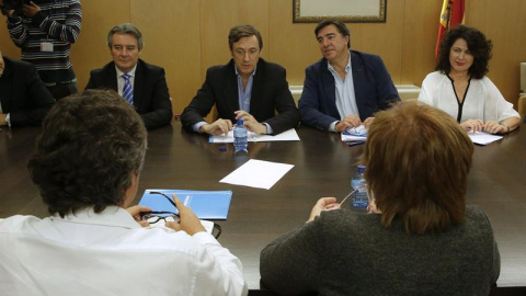 El portavoz del Grupo Popular en el Congreso, Rafael Hernando, durante la reunión del consejo de direccion del Grupo Popular en el Congreso de los Diputados, donde se celebró el pleno y la segunda votación en el debate de investidura del ca