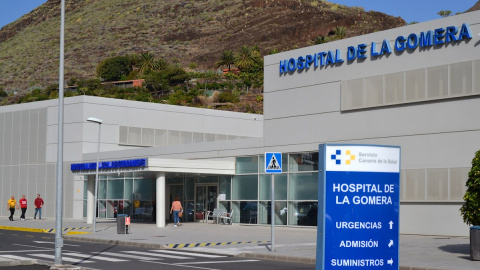 Imagen del Hospital de La Gomera donde permanecen ingresados cinco ciudadanos alemanes, uno de los cuales ha dado positivo en coronavirus. /EFE