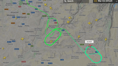 03/02/2020 - Recorrido de un avión de  Air Canada que debe hacer un aterrizaje de emergencia. / FLIGHTRADAR24