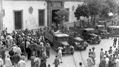 "Mineros de la sierra de Huelva apresados en la zona de la Pañoleta" (Archivo Serrano).