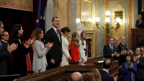 El rey Felipe VI durante su discurso en la apertura de las Cortes. / EFE