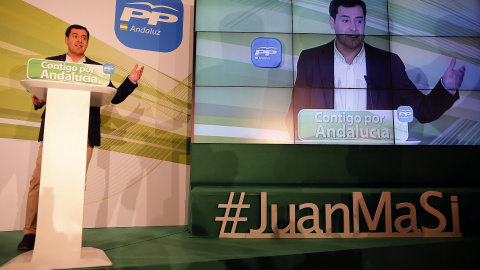 El candidato del Partido Popular a las elecciones andaluzas, Juanma Moreno, durante el acto de inicio de campaña para las elecciones andaluzas celebrado anoche en Málaga./ EFE