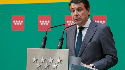 El presidente de la Comunidad de Madrid, Ignacio González, durante su intervención hoy en el acto que ha tenido lugar en la Real Casa de Correos de Madrid p. / Fernando Alvarado (EFE)