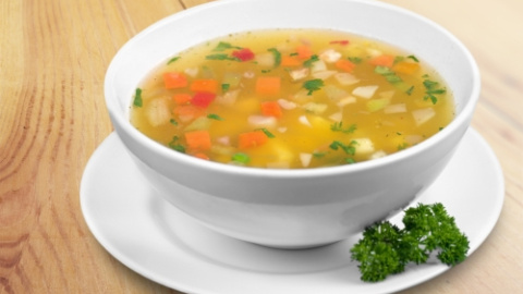 Sopa juliana de verduras.