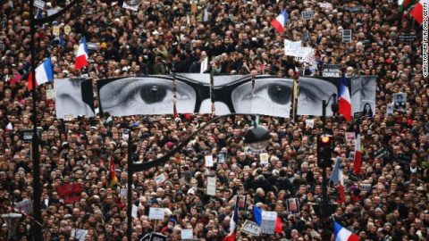 Manifestación multitudinaria en Francia