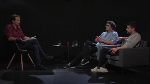 Facu Díaz y Miguel Maldonado, entrevistados por Pablo Iglesias para 'Otra Vuelta de Tuerka'.