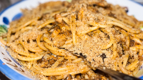 Pasta con sardinas. 