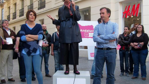 Rosa Díez y Martín de la Herrán, en un acto de campaña en Málaga. Archivo EUROPA PRESS